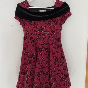 Girls size 10 Holiday dress